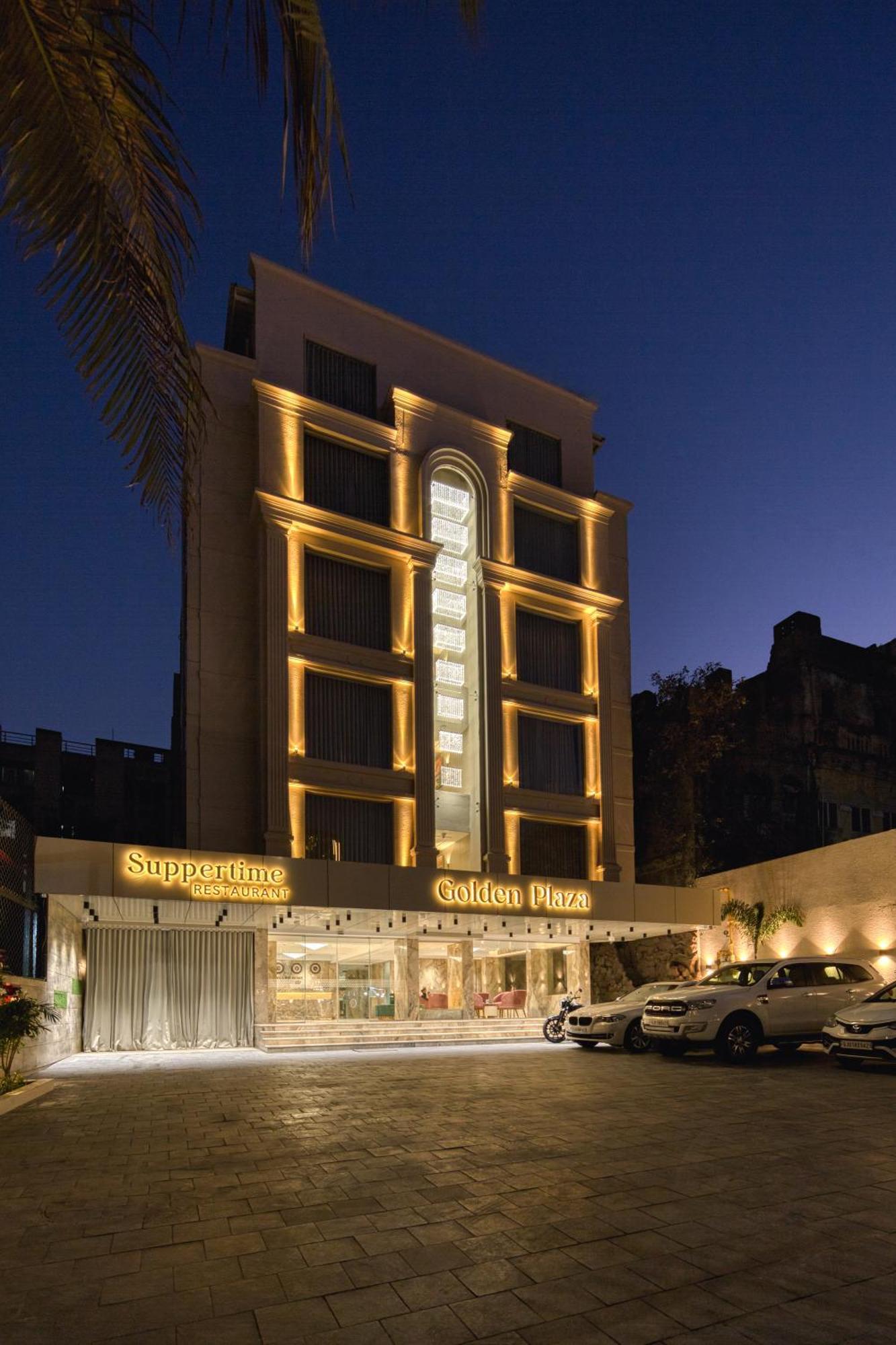 Hotel Golden Plaza Ahmadábád Exteriér fotografie